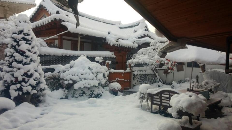 Hanok Madang Villa Jeonju Exterior photo